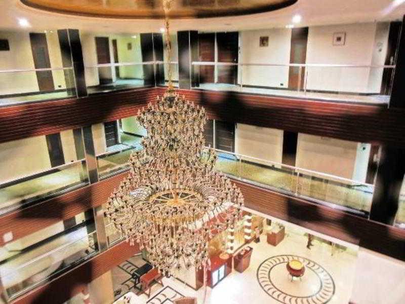Royalton Hyderabad Abids Hotel Bagian luar foto